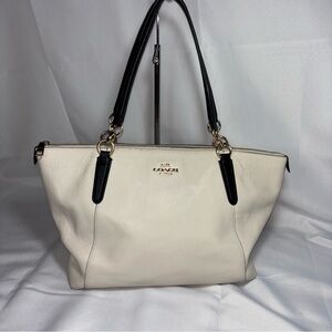 COACH Ava Tote Cream and Black Women's Bag F73718